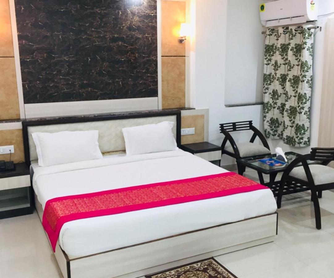 Aero Home Stay- Bed & Breakfast Nowe Delhi Zewnętrze zdjęcie